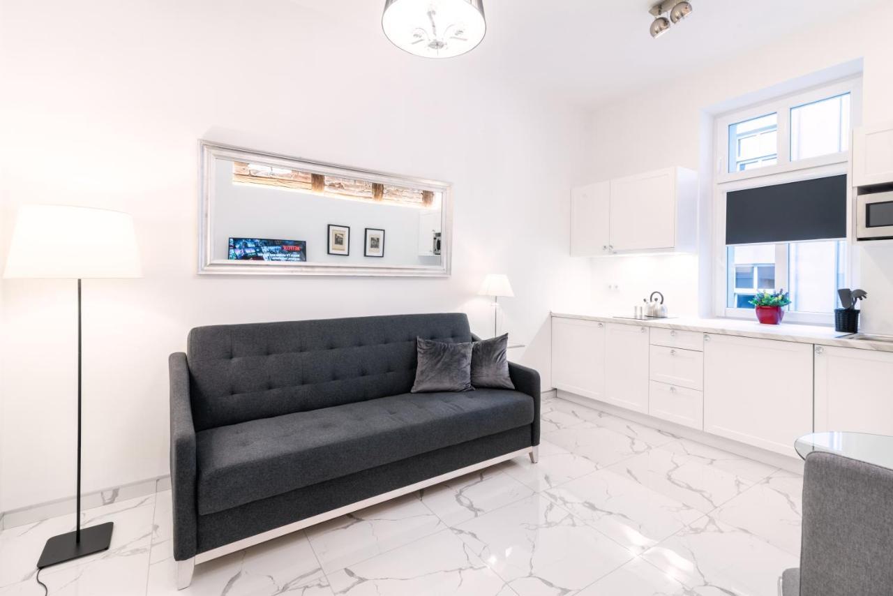 Apartamenty Biznes By Shausha Nr 7A Gliwice Bagian luar foto