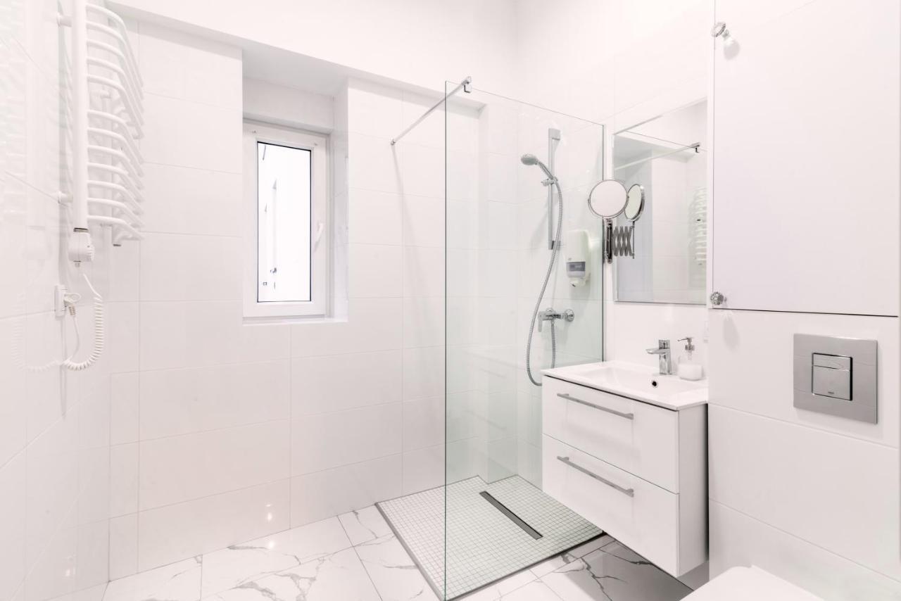 Apartamenty Biznes By Shausha Nr 7A Gliwice Bagian luar foto